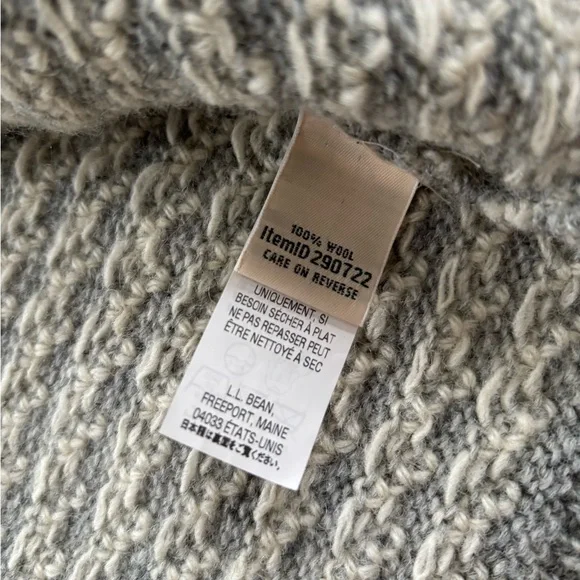 100% Wool L.L. Bean Vintage Gray Button-Up Cardigan - Picture 5 of 7
